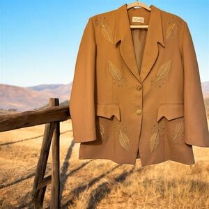 (SOLD)Vintage Embroidered Tan Women's Jacket/Blazer